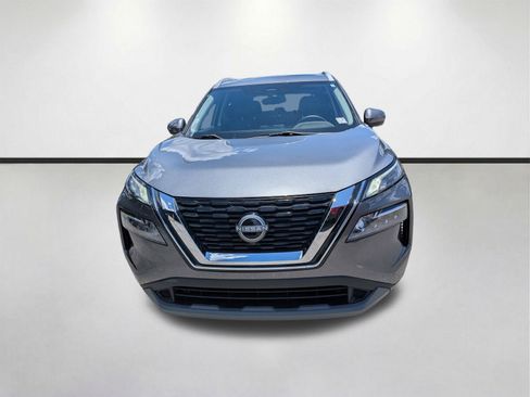 Used 2023 Nissan Rogue SV w/ SV Premium B Package FWD image 9