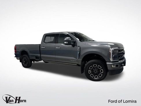 Used 2024 Ford F350 Platinum image 1