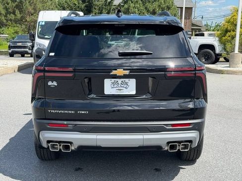 New 2026 Chevrolet Traverse LT w/ Driver Confidence Package AWD/4WD image 13