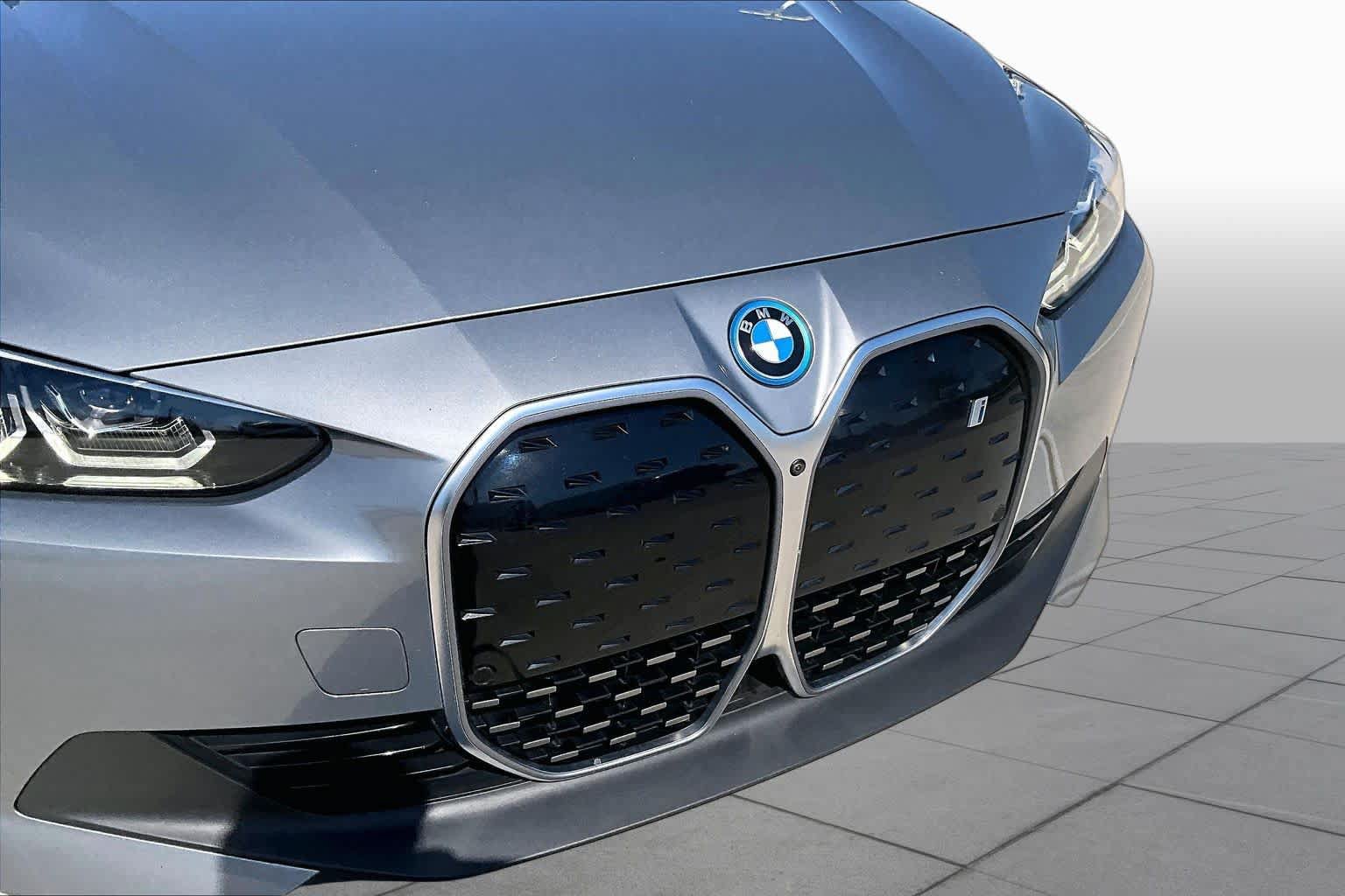 Used 2024 BMW i4 eDrive35 w/ Premium Package RWD image 28