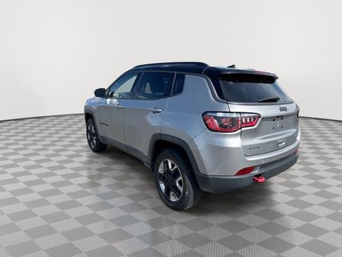 Used 2017 Jeep Compass Trailhawk AWD/4WD image 6
