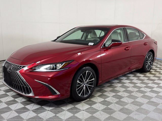 Used 2025 Lexus ES 350 w/ Premium Package FWD image 2