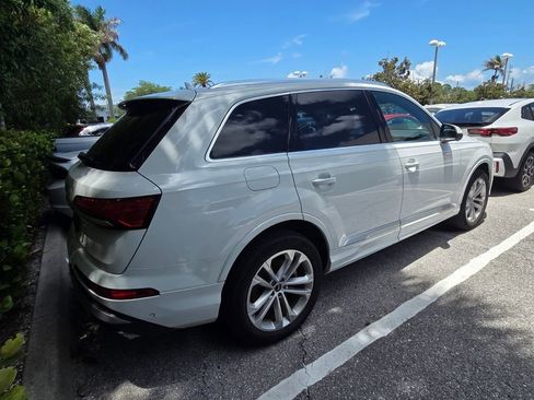 Used 2025 Audi Q7 3.0T Premium Plus AWD/4WD image 2