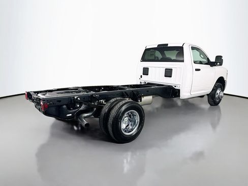New 2026 RAM 3500 Tradesman w/ Chrome Appearance Group A RWD image 7