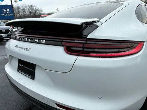 Used 2018 Porsche Panamera 4S image 69