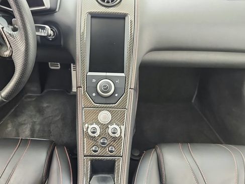 Used 2012 McLaren MP4-12C Coupe RWD image 41