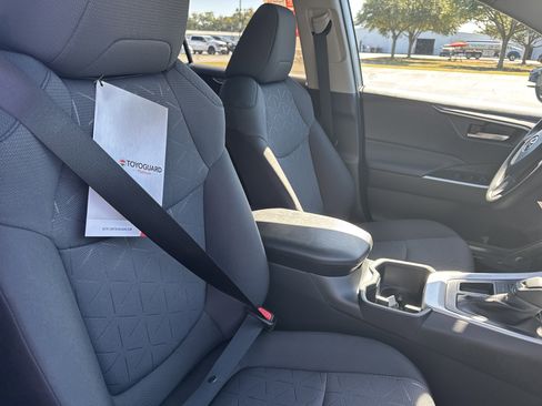 New 2025 Toyota RAV4 XLE FWD image 34