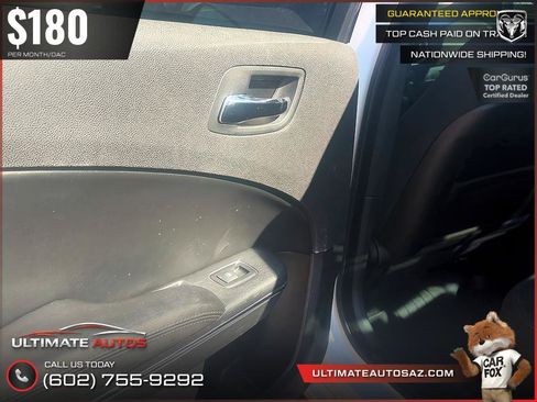 Used 2014 Dodge Charger SE RWD image 6