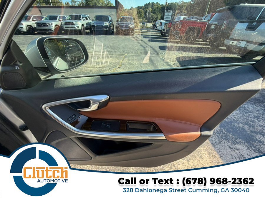 Used 2016 Volvo S60 T6 Platinum FWD image 23