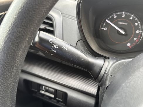 Used 2023 Subaru Crosstrek 2.0i image 16