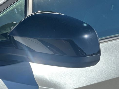 Used 2024 Toyota bZ4X FWD image 52
