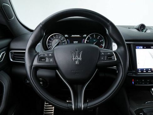 Certified 2022 Maserati Levante Modena S AWD/4WD image 17