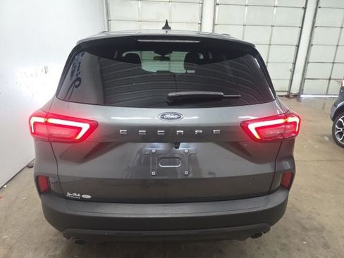 Used 2025 Ford Escape ST-Line FWD image 11