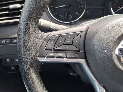 Used 2020 Nissan Rogue SL w/ Premium Package AWD/4WD image 21