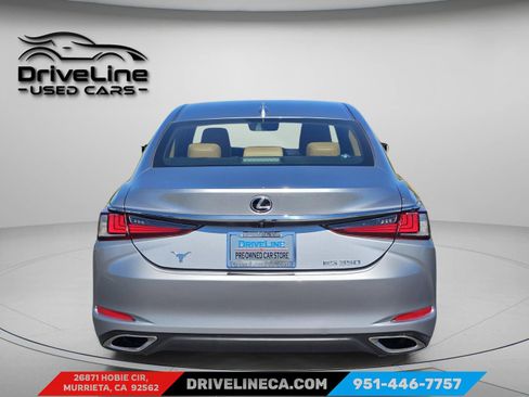 Used 2022 Lexus ES 350 FWD image 3
