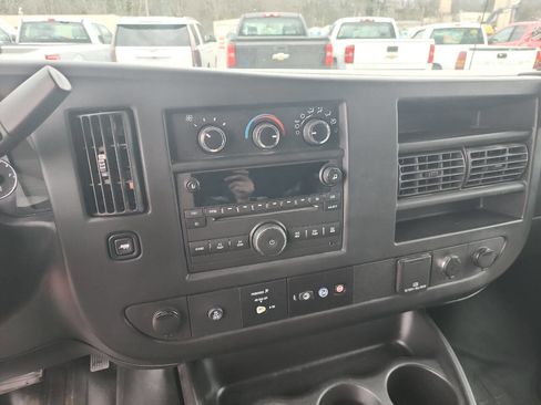 Used 2017 Chevrolet Express 2500 LS image 14
