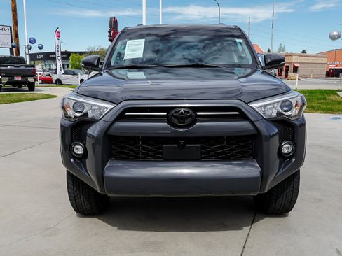 Certified 2024 Toyota 4Runner SR5 Premium w/ SR5 Premium Package AWD/4WD image 3