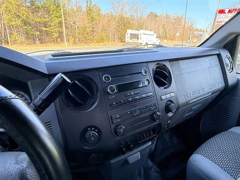 Used 2011 Ford F250 XL w/ PWR Equipment Group image 21