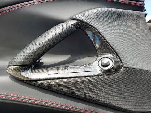 Used 2020 Ferrari 812 Superfast RWD image 58