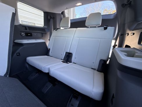 New 2026 Hyundai Santa Fe SEL image 24