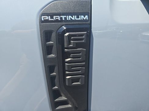 Used 2025 Ford F350 Platinum AWD/4WD image 44