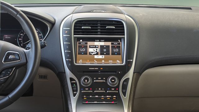 Used 2016 Lincoln MKX Select w/ Select Plus Package FWD image 33