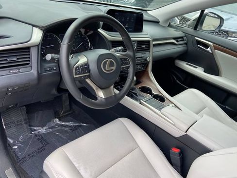 Certified 2021 Lexus RX 350L Premium w/ Premium Package AWD/4WD image 24