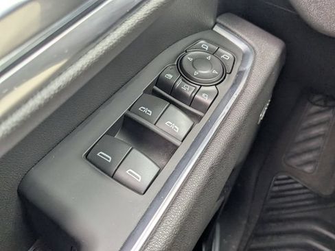 Used 2025 Chevrolet Silverado 2500 LTZ w/ LTZ Convenience Package AWD/4WD image 22
