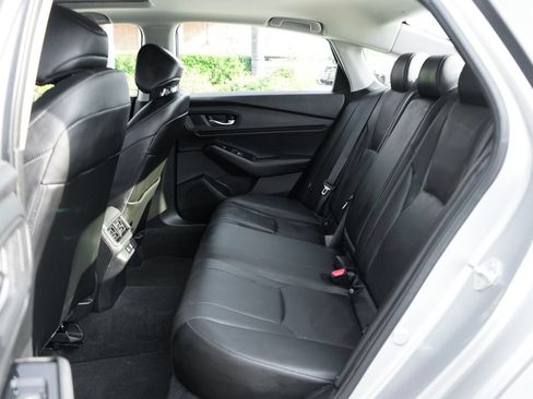 Used 2024 Honda Accord Touring image 40