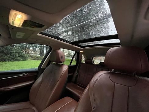 Used 2014 BMW X5 xDrive35i image 9