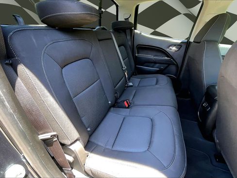 Used 2019 Chevrolet Colorado LT w/ LT Convenience Package RWD image 27