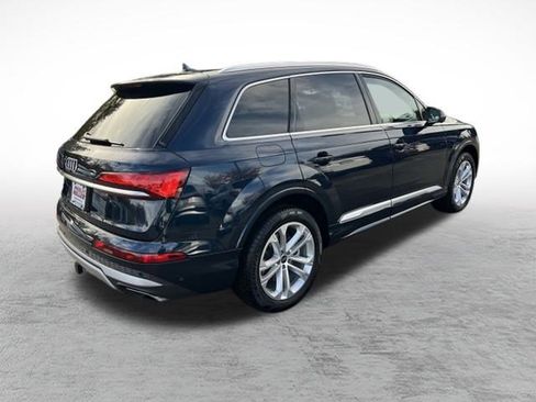 Certified 2025 Audi Q7 2.0T Premium Plus image 6