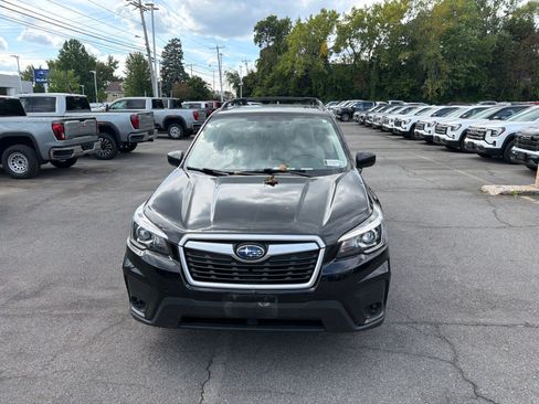 Used 2020 Subaru Forester Premium AWD/4WD image 10