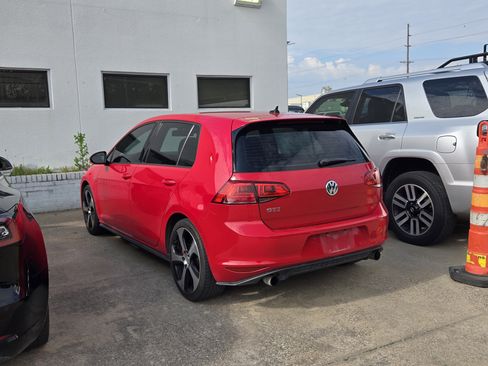 Used 2016 Volkswagen GTI Autobahn w/ Lighting Package (SEL) FWD image 4
