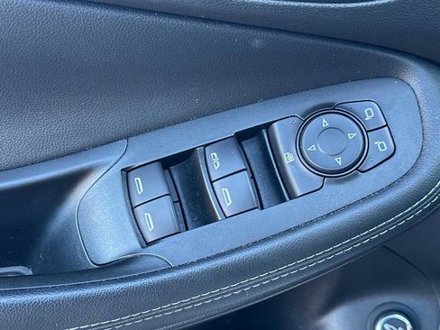 Used 2021 Buick Encore GX Select w/ Advanced Technology Package image 13