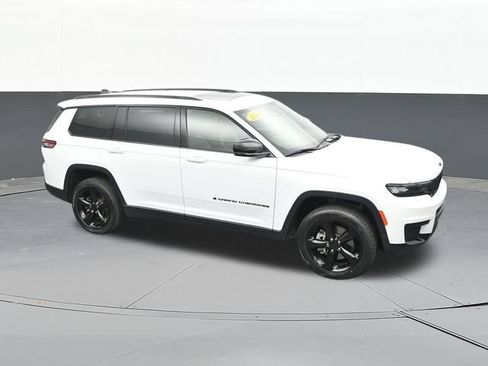 Used 2023 Jeep Grand Cherokee L Laredo AWD/4WD image 65