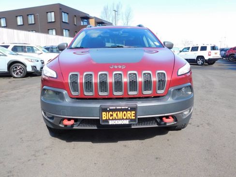 Used 2017 Jeep Cherokee Trailhawk image 22