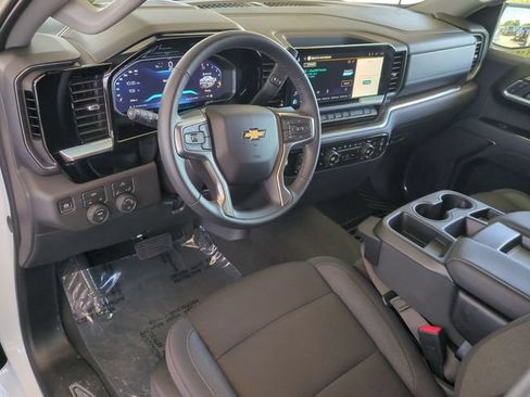 Certified 2026 Chevrolet Silverado 1500 LT AWD/4WD image 11