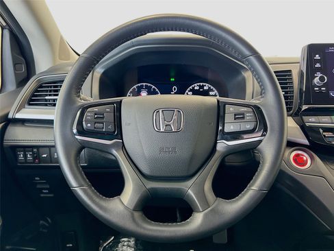 Used 2025 Honda Odyssey EX-L image 18
