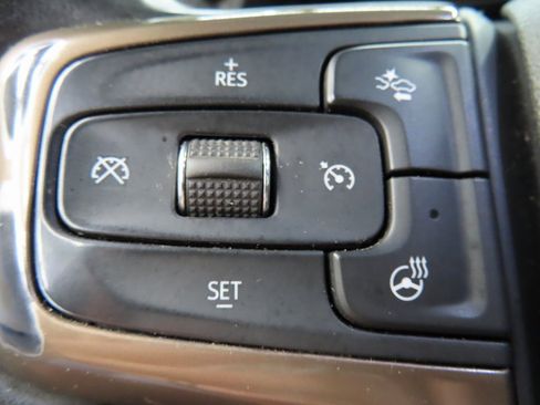 Used 2023 Chevrolet Silverado 2500 High Country w/ Z71 Off-Road Package image 59