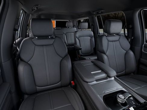 New 2026 Jeep Grand Wagoneer Limited image 16