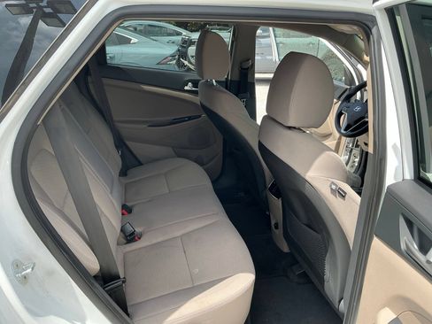 Used 2021 Hyundai Tucson SEL FWD image 17