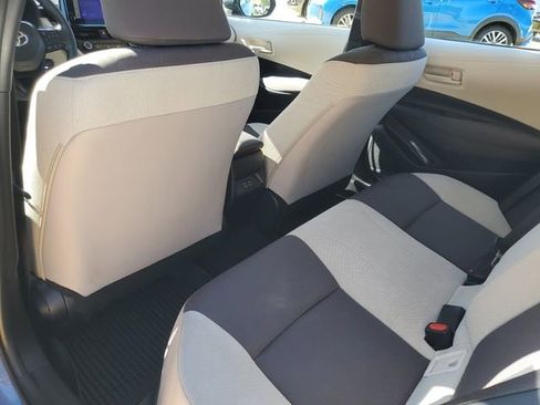 Used 2025 Toyota Corolla LE image 27