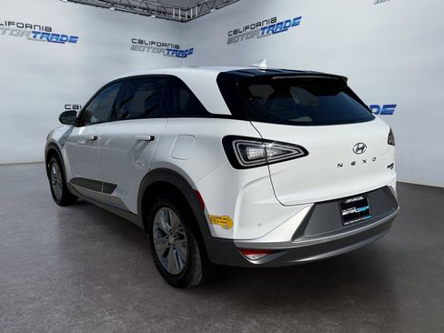 Used 2022 Hyundai Nexo Blue image 7