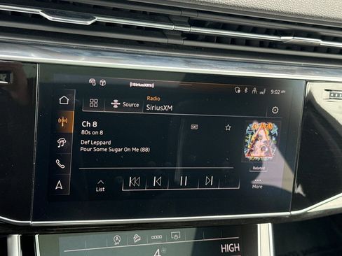 Used 2025 Audi Q7 3.0T Premium Plus image 19