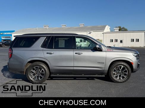 Used 2022 Chevrolet Tahoe Z71 w/ Z71 Off-Road Package image 2