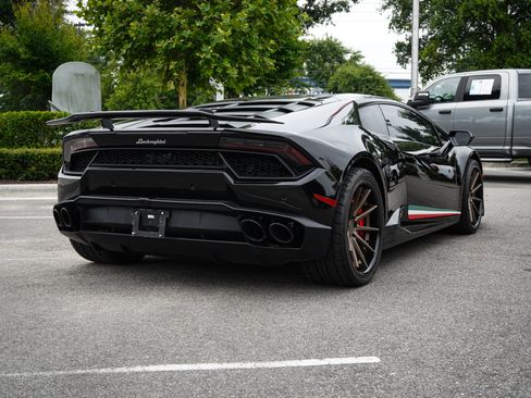 Used 2016 Lamborghini Huracan LP 580-2 RWD image 10