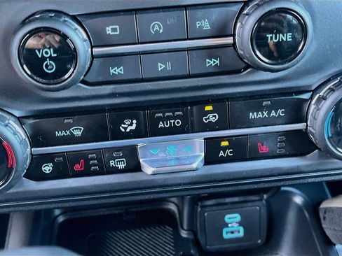 Used 2025 Ford Bronco Badlands AWD/4WD image 20