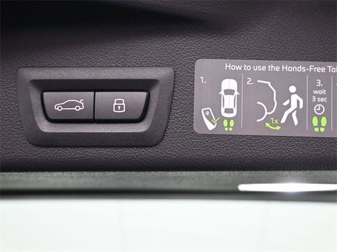 New 2026 BMW X5 xDrive50e w/ Climate Comfort Package image 25