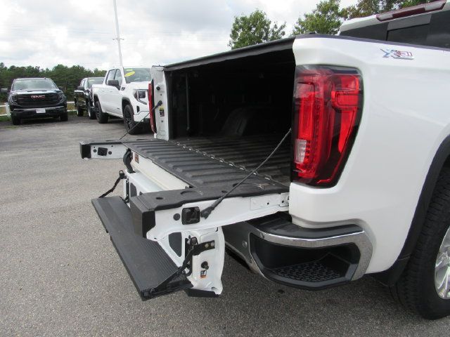 Used 2019 GMC Sierra 1500 SLT w/ SLT Premium Plus Package AWD/4WD image 35